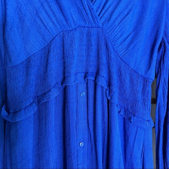 Lulu’s long sleeve midi dress - Picture 8 of 9